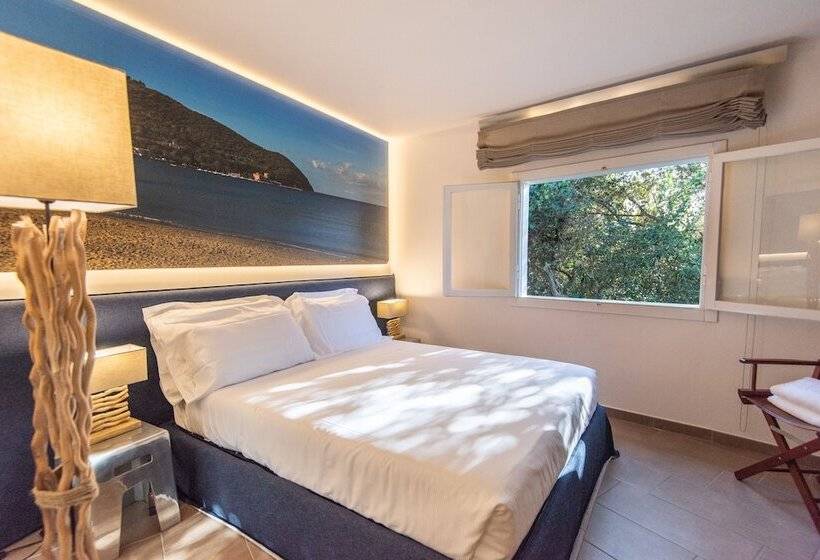سوئیت اجرایی با چشم‌انداز دریا, Mariva Dune Suites