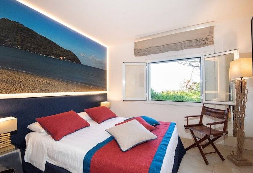 سوئیت اجرایی با چشم‌انداز دریا, Mariva Dune Suites