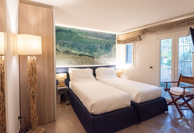 سوئیت اجرایی با چشم‌انداز دریا, Mariva Dune Suites