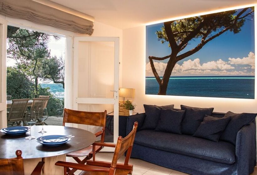 سوئیت اجرایی با چشم‌انداز دریا, Mariva Dune Suites