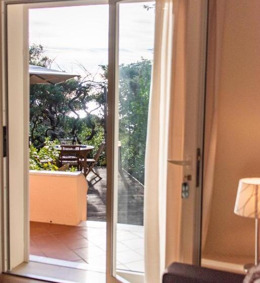 سوییت لوکس, Mariva Dune Suites