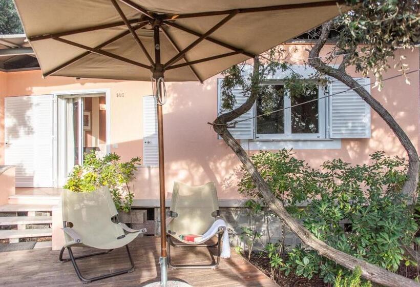 سوییت لوکس, Mariva Dune Suites