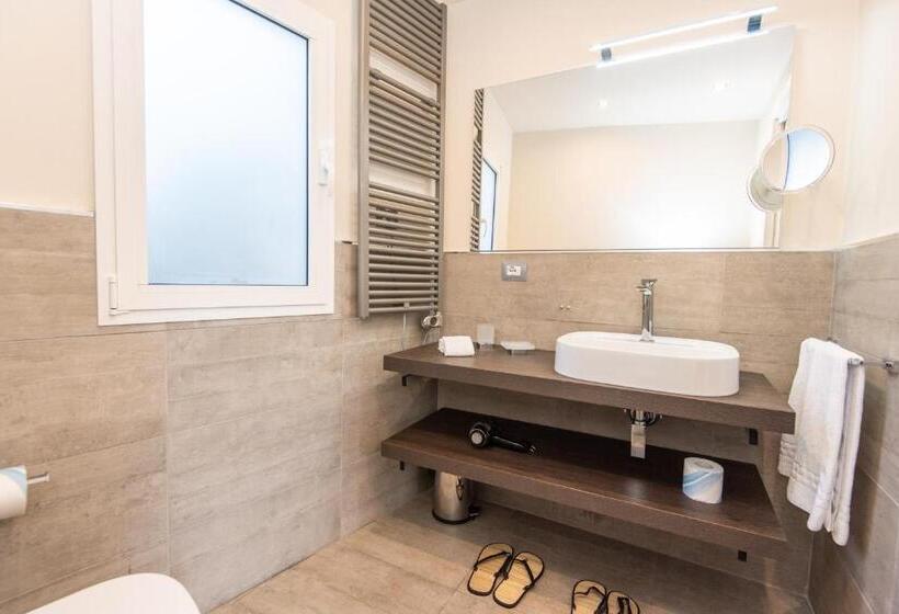 سوییت جونیور با چشم‌انداز دریا, Mariva Dune Suites
