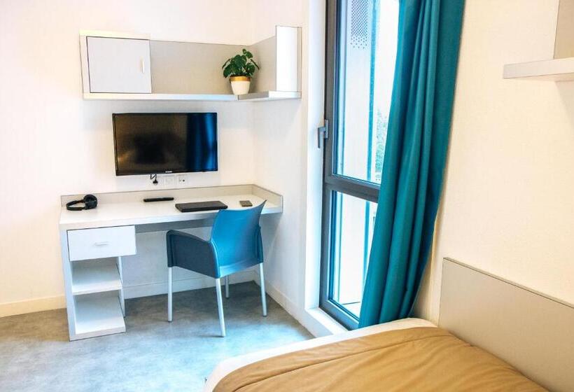 استودیوی استاندارد, Twenty Business Flats Lille Grand Stade