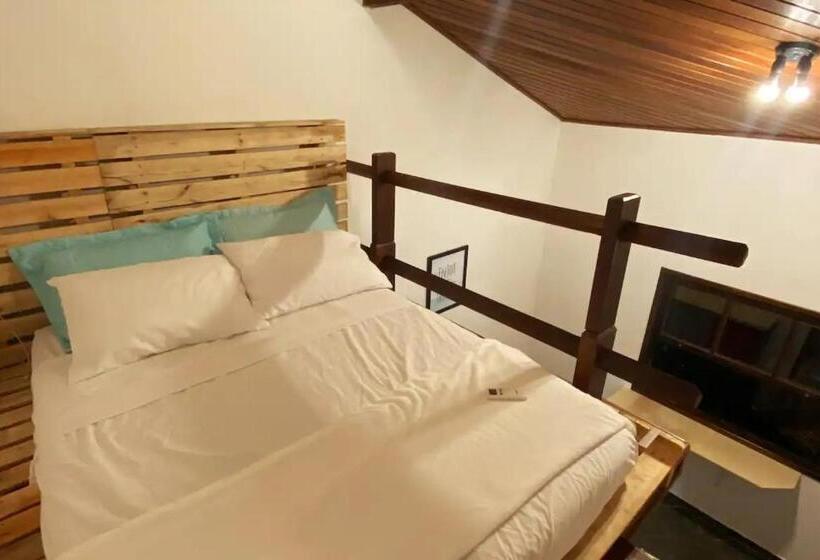 کلبه ییلاقی, Villa Rustica Praia Dos Anjos
