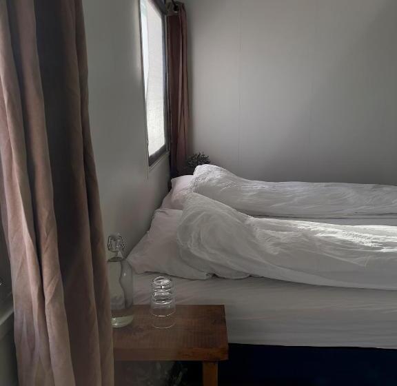 اتاق استاندارد با چشم‌انداز کوهستان, Gil Guesthouse