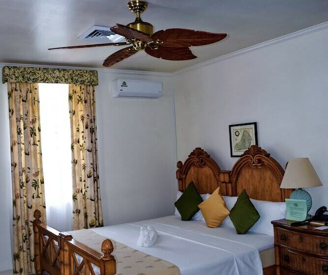 اتاق استاندارد, Grenadine House