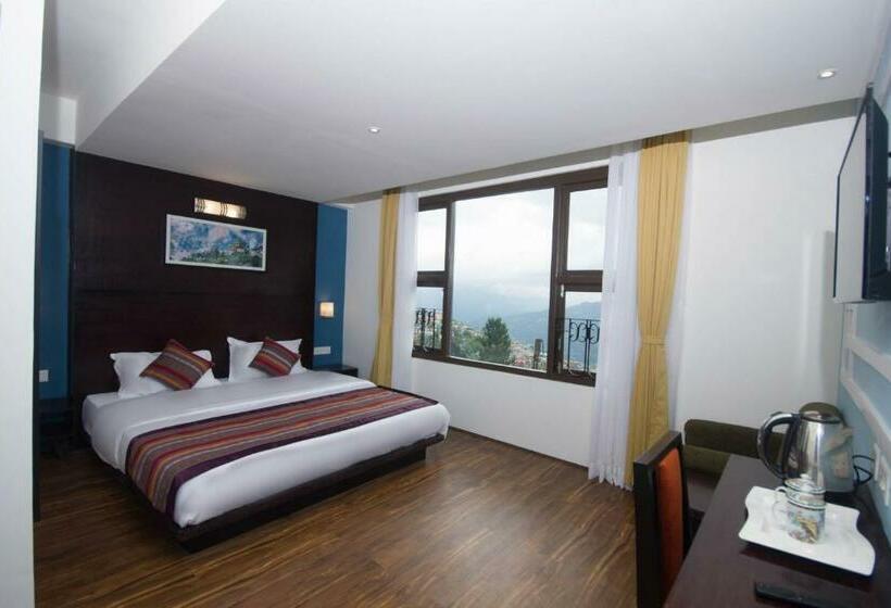 اتاق استاندارد با تخت بزرگ, Bumblebee Bed & Breakfast