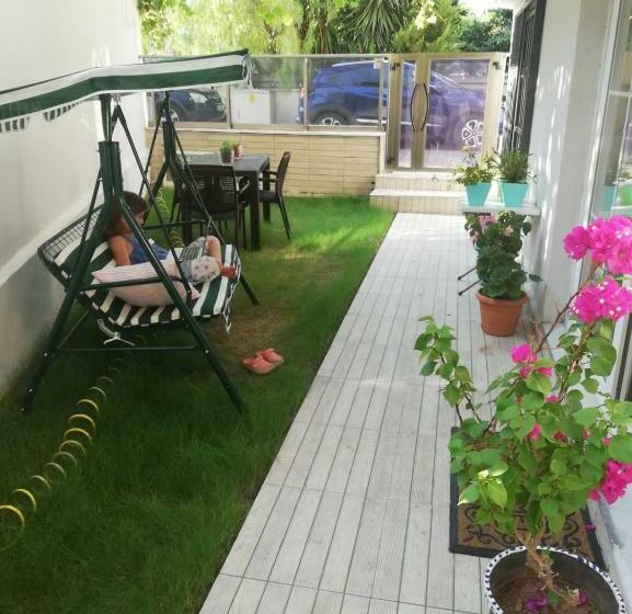 اتاق استاندارد با سرویس بهداشتی مشترک, İde Beach Home