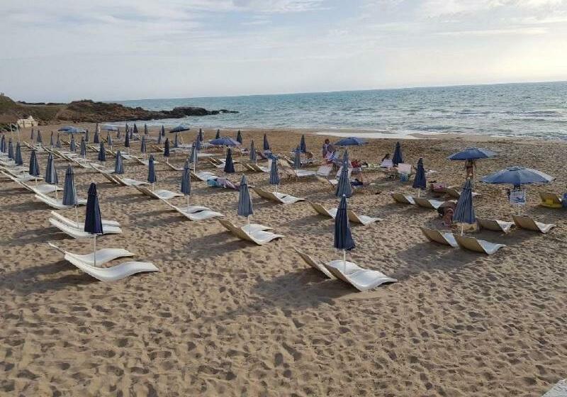 آپارتمان 2 خوابه, Kamarina Resort
