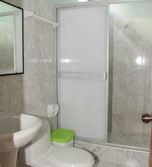 اتاق استاندارد, Hostal Cordillera Azul
