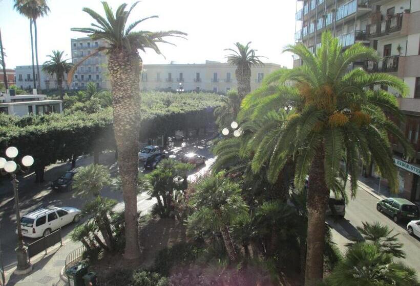 اتاق استاندارد با بالکن, Agorà B&b