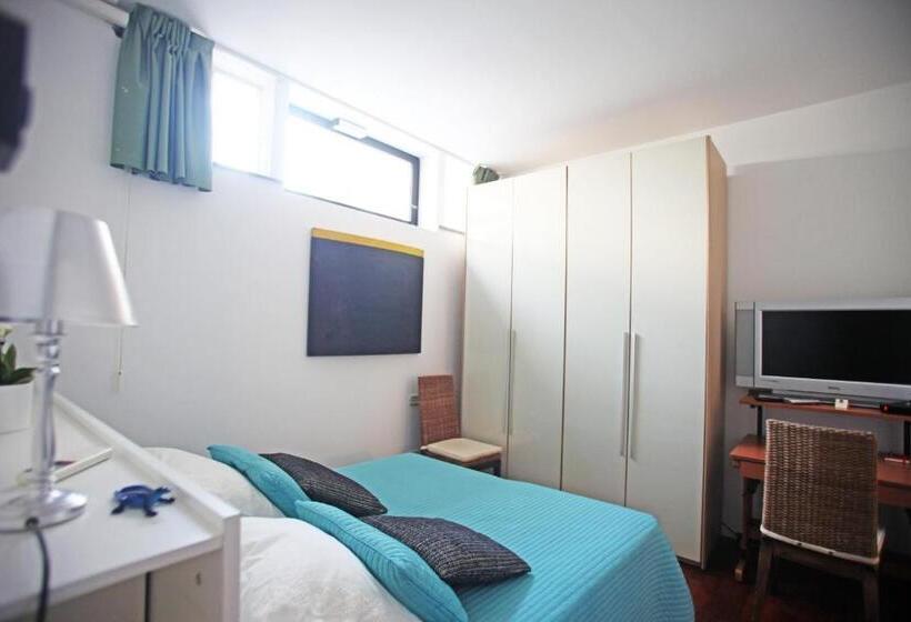 四人标准间, Residenza L Isola Capri