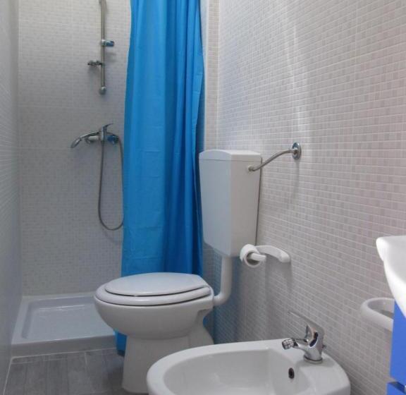 Quarto Estandar, Affittacamere Oriente