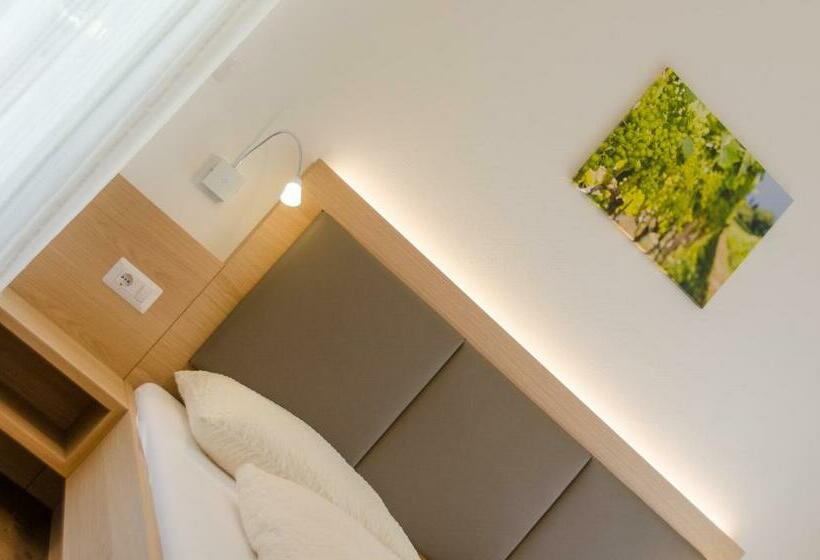 Номер Стандарт, Pension Etschblick B&b