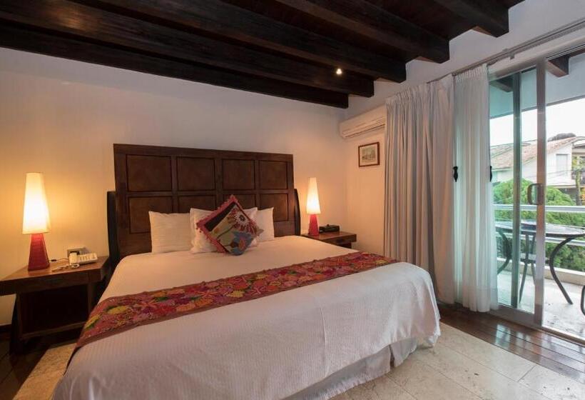 Люкс Повышенной Комфортности, Colombe Hotel Boutique