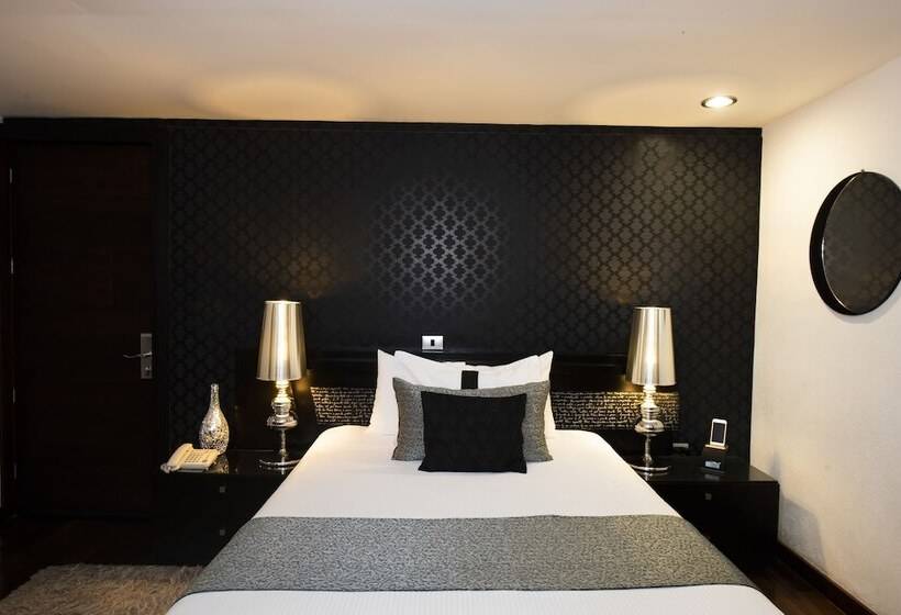 Полулюкс, Colombe Hotel Boutique