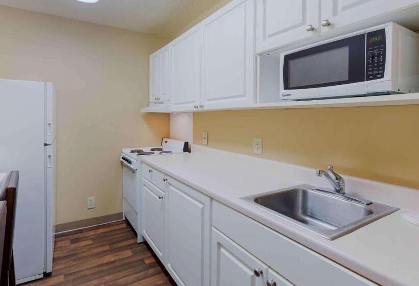 סטודיו דלוקס, Extended Stay America Select Suites   Raleigh   Rtp   4610 Miami Blvd