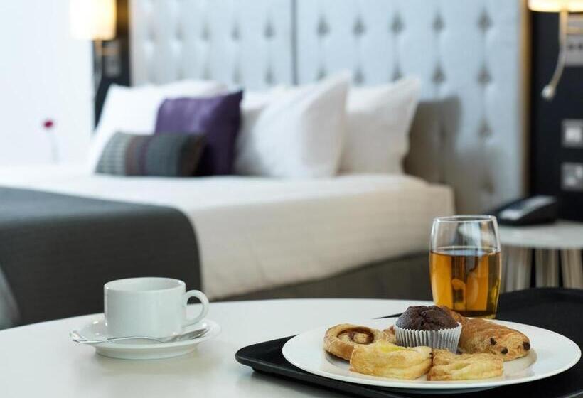 Полулюкс, Radisson Blu Hotel East Midlands Airport