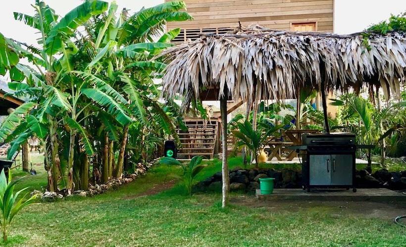 Comfort Tent, Camp Utila Village   Hostel