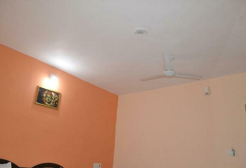 Номер Economy, Maurya Vihar Bodhgaya