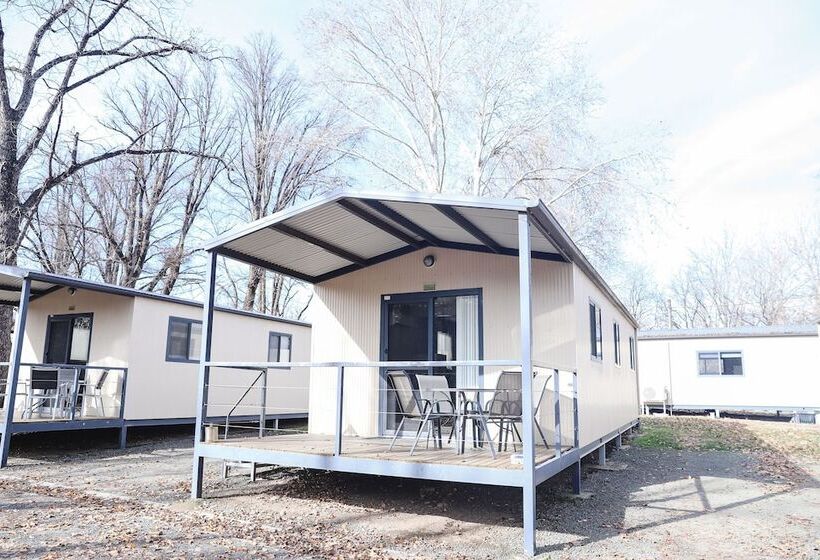 오두막, Riverglade Caravan Park