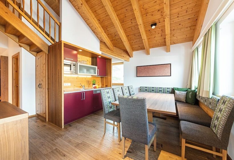 Апартаменты 3 Спальни, Haus Sonnenterrasse