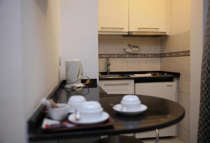 استودیوی استاندارد, King Hotel Guvenlik