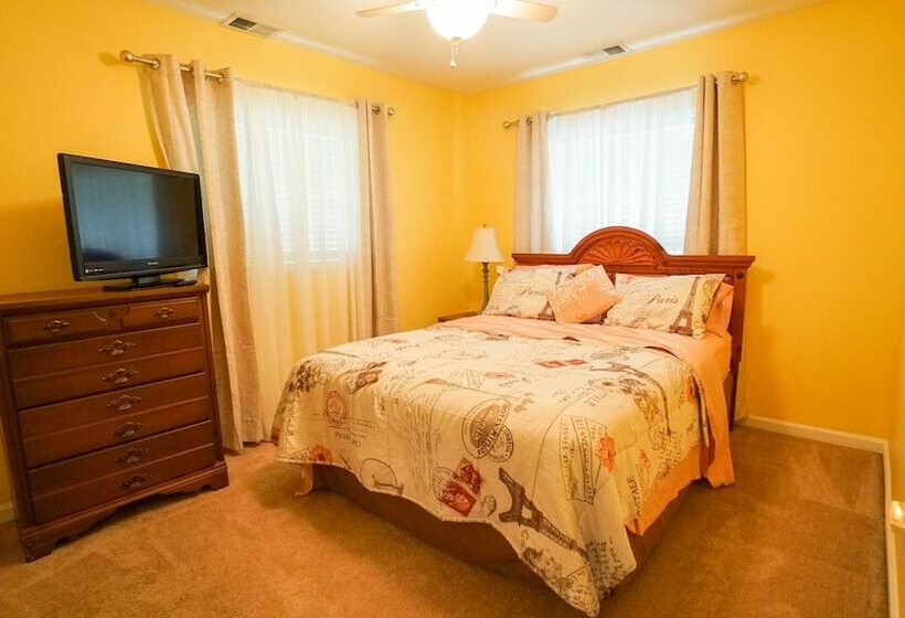 Дом 3 Спальни, Paradise Cove Lakeside Cottages