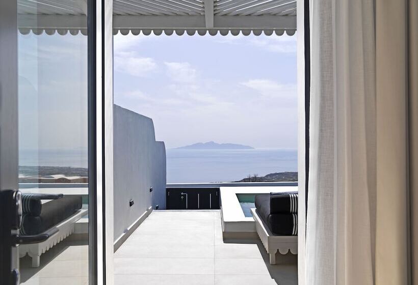 سوییت سوپریور با چشم‌انداز دریا, Cresanto Luxury Suites