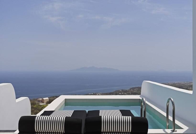 سوئیت پرزیدنت, Cresanto Luxury Suites