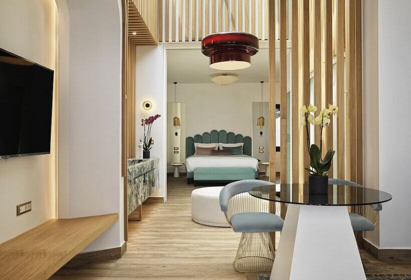 سوئیت پرزیدنت, Cresanto Luxury Suites