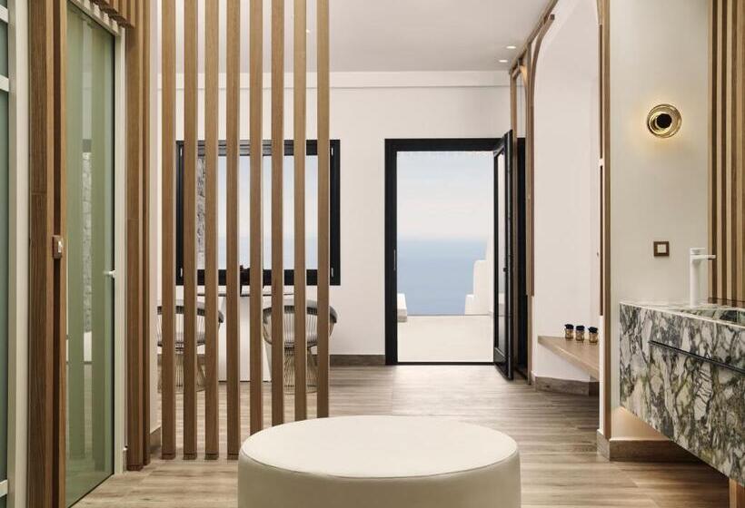سوئیت پرزیدنت, Cresanto Luxury Suites