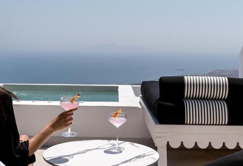 Deluxe Suite Sea View, Cresanto Luxury Suites