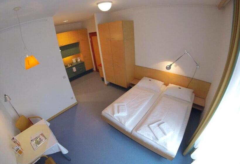 스탠다드 트리플 룸, Haus Mobene   Hotel Garni