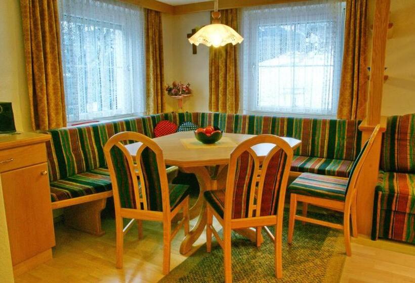 침실 2개 아파트, Haus Venetblick