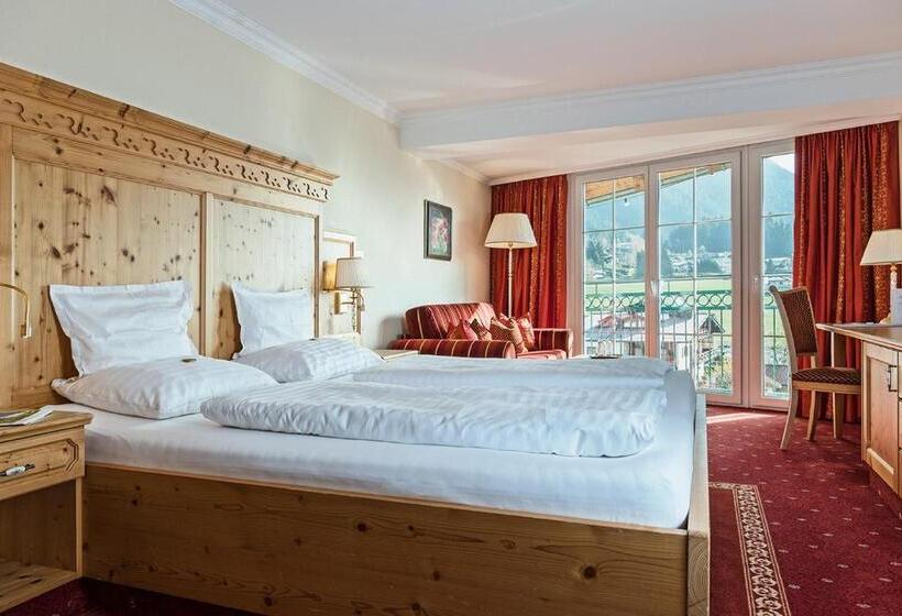 Номер Комфорт, Vier Jahreszeiten Wellnessresort Achensee