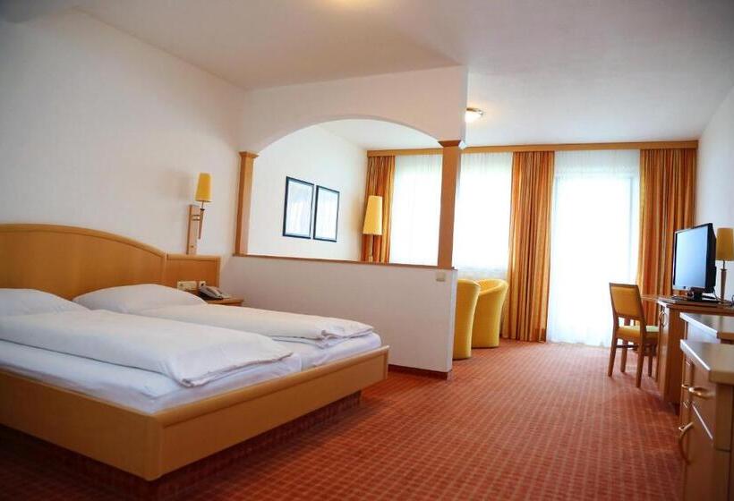 디럭스 룸 호수 전망, Seegasthof Hois N Wirt   Hotel Mit Wellnessbereich