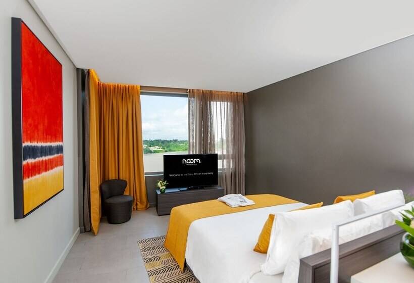 اتاق اجرایی, Noom Hotel Abidjan Plateau