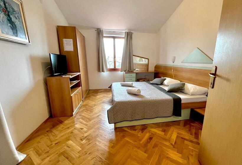 اتاق استاندارد, Linc Rooms & Apartments