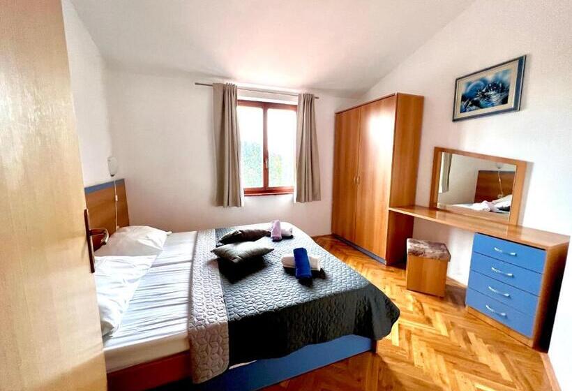 اتاق لوکس, Linc Rooms & Apartments