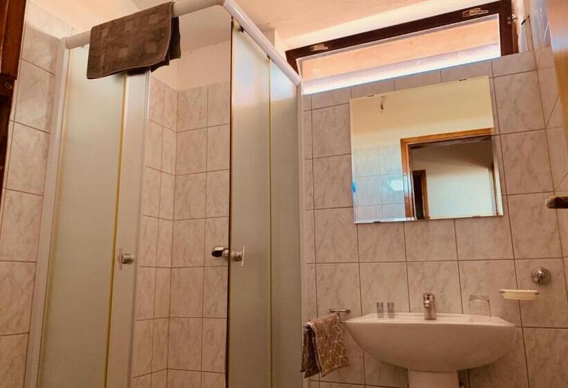 اتاق استاندارد با بالکن, Linc Rooms & Apartments