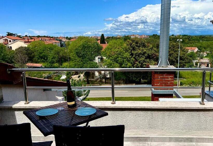 اتاق استاندارد با بالکن, Linc Rooms & Apartments