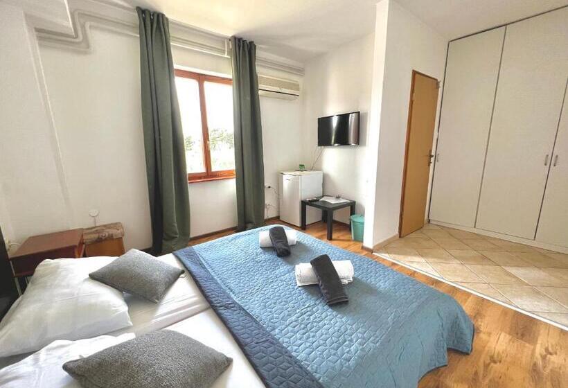 اتاق استاندارد, Linc Rooms & Apartments
