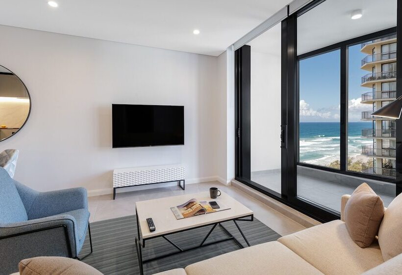 스위트, Meriton Suites Surfers Paradise