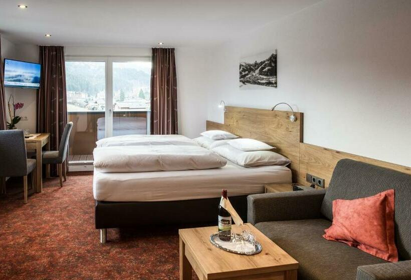 اتاق استاندارد با بالکن, Frühstückspension Tannenhof