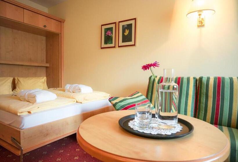 Family Suite, Matschner