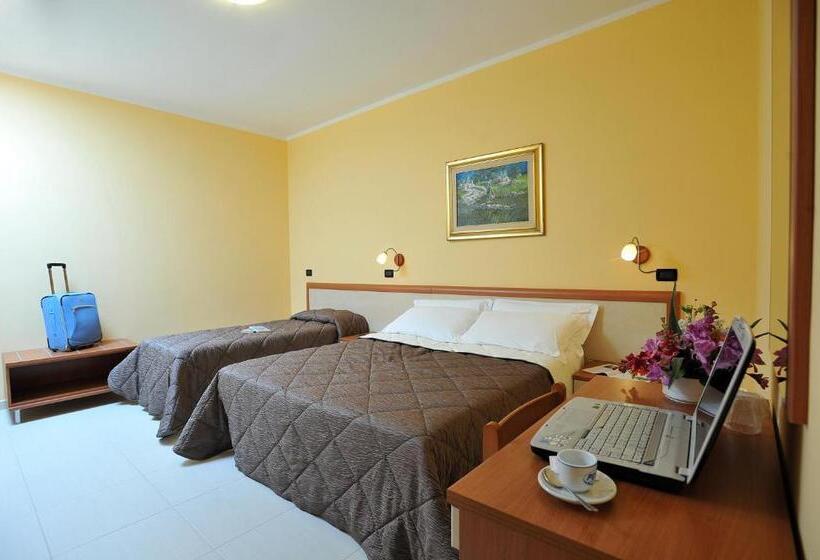 Quarto Quádruplo Estandar, B&b Casa Augello