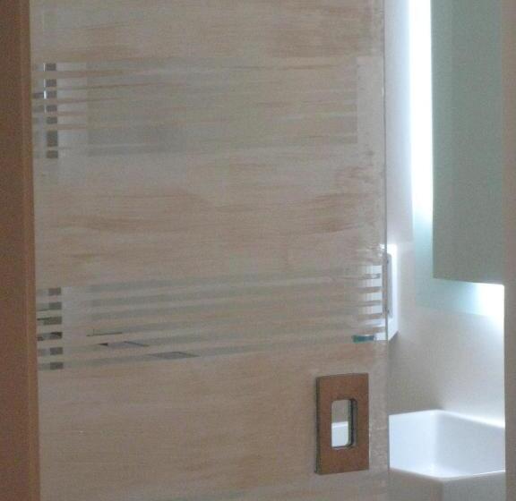 غرفة قياسية, Legrenzi Rooms