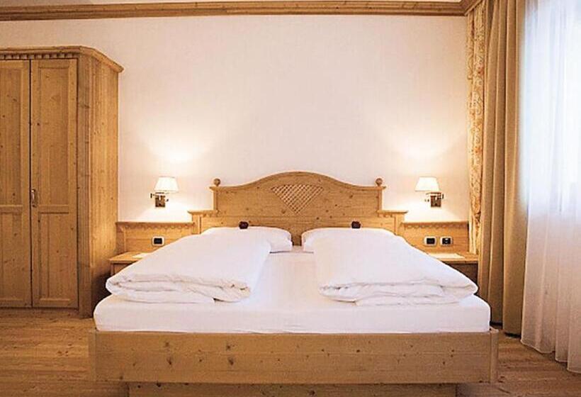 Семейный Номер, Residence Hotel Alpinum